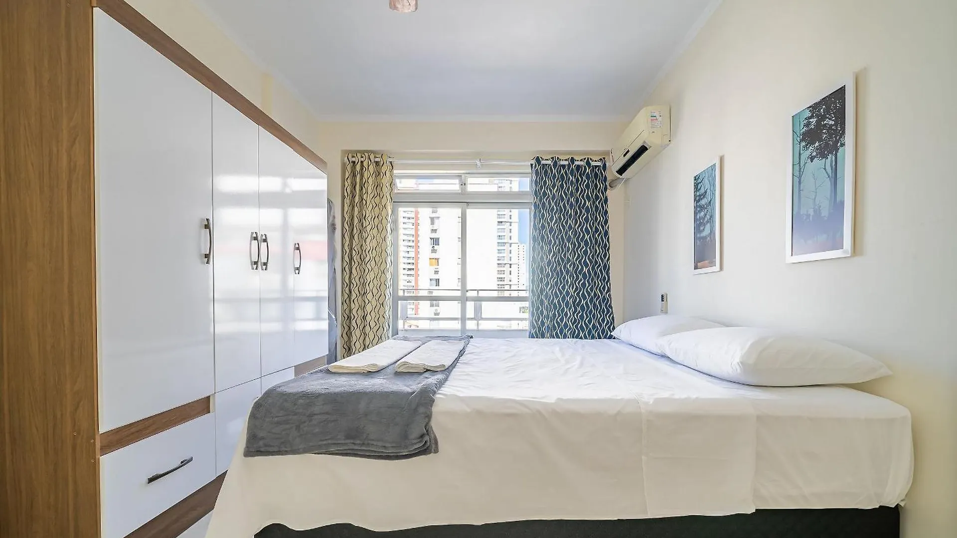 Ap Prox Da Praia No Centro De Balneario Sdc601 Balneário Camboriú