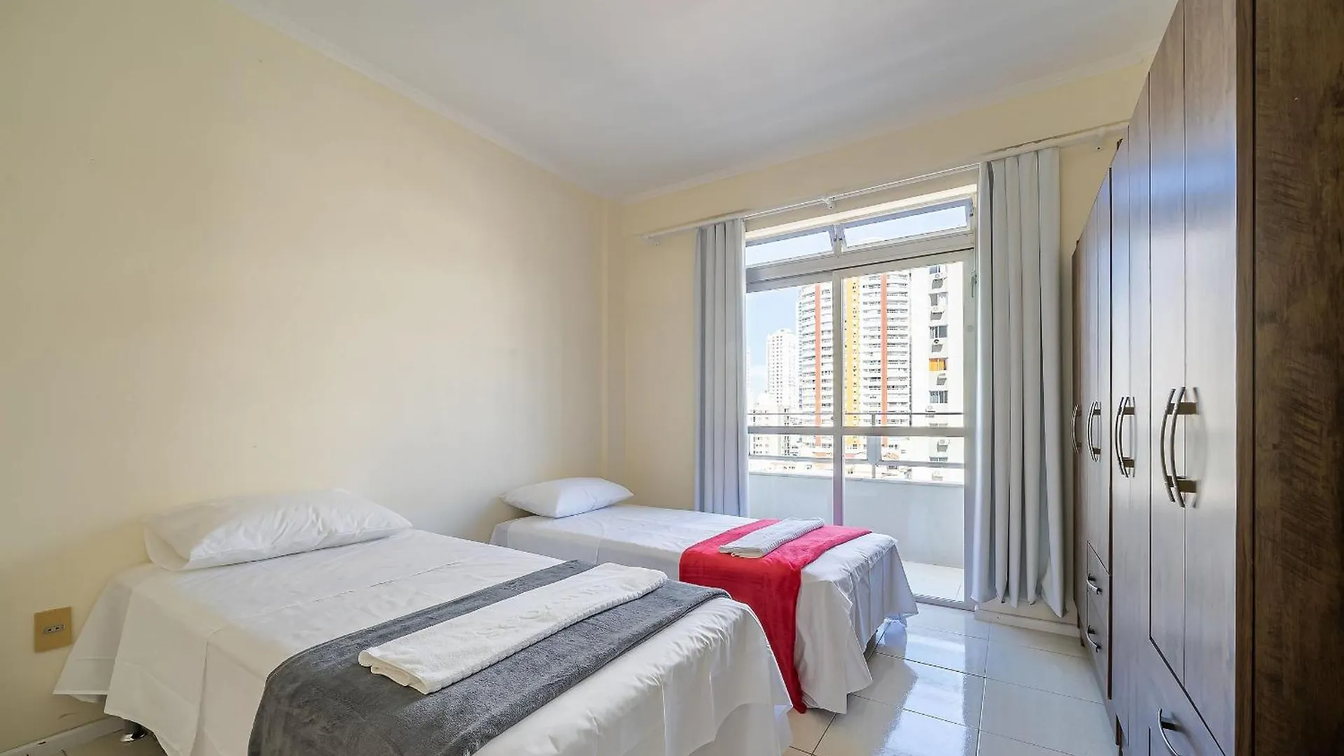 Ap Prox Da Praia No Centro De Balneario Sdc601 Balneário Camboriú